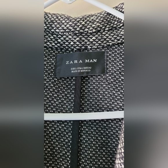 Zara Coat - Picture 3 of 5